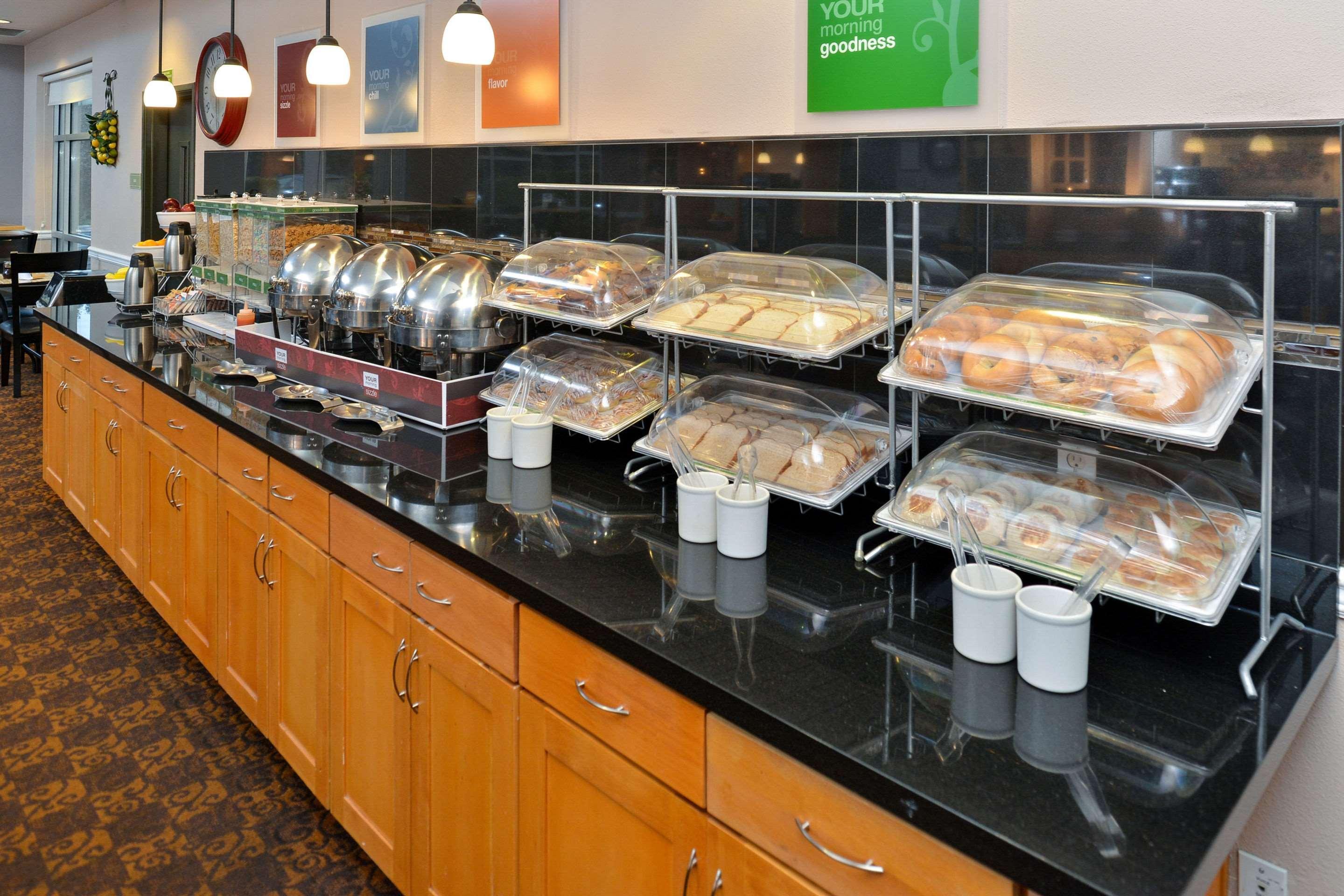 Comfort Suites Airport Tukwila Seattle Екстер'єр фото
