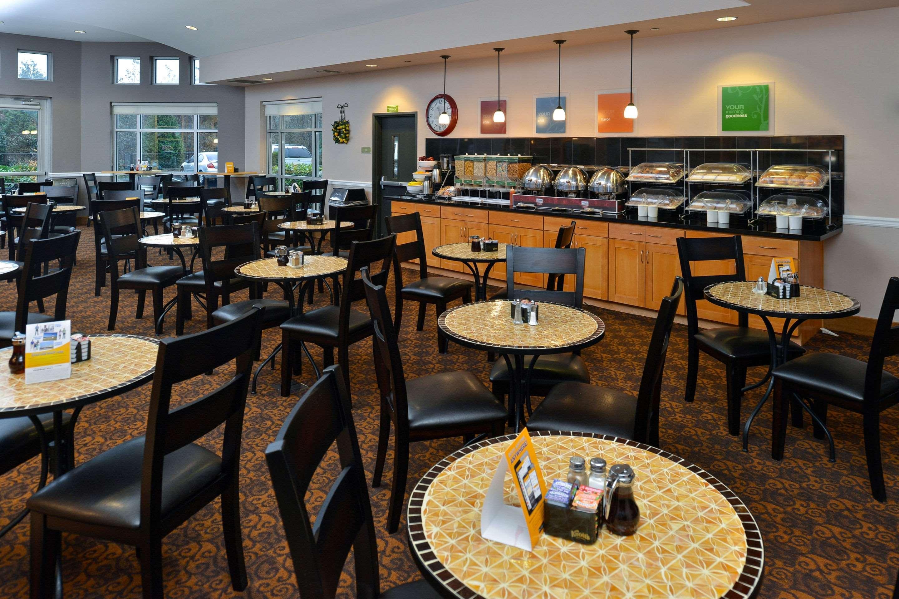 Comfort Suites Airport Tukwila Seattle Екстер'єр фото